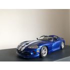Bburago 1/18 dodge viper gts made in Italy 1996