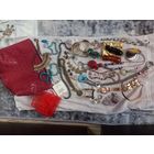 Украшения много в косметичке старт 25 руб