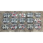 Старые автомобильные знаки