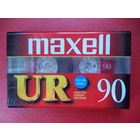 Аудиокассета MAXELL UR 90 (разновидность со скруглёнными углами подкасетника)