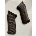 Оригинальные накладки по-войне от немецкого "МП-38 , 40". Блиндажная находка из 90-х.