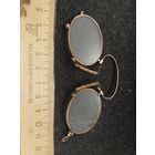 Пенсне в позолоте