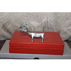 Дизайнерская, оловянная фигурка "Олень", высота 5.5 см., куча клейм, внутри и снаружи.