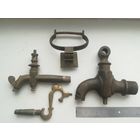 Запчасти к самовару и бочковой кран.