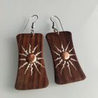 Серьги " Солнышко" в стиле Бохо. Ручная работа. Дерево. 5,8х2,4 см.