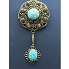 Брошь Чехословакия пекинское резное стекло