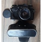 Фотоаппарат Зенит с объективом Zenitar-M 1.7/50.