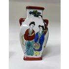 Ваза Китай ручная роспись с рубля