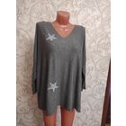 Красивый джемпер на размер 62-66. Серый цвет. Хорошее качество, трикотаж, очень приятная ткань на ощупь. Состав: 60% вискоза, 20% шерсть, 20% ангора. ПОгруди 80 см (модель свободная), длина 68 см. Сос