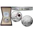 RARE Ниуэ 100 долларов 2011г. "Янтарный путь". Янтарь. Монета в капсуле; шикарном подарочном футляре; номерной сертификат; номер монеты на гурте; коробка. СЕРЕБРО 400гр.