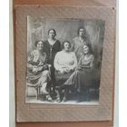 Фото "Женщины", большое, без паспарту 17*15 см, Зап. Бел., 1933 г.