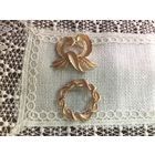 Брошь золотая лента стиль Трифари винтаж США 2 шт