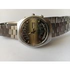 Часы Ориент Колледж.