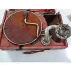 Патефон (то, что от него осталось).