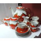 Красивый чайный сервиз 70-е годы СССР. - 15 предметов. Чайник большой на 2 литра, чайник малый, сливочник, сахарница, тарелки - 6 шт., чашки - 5 шт.