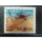 Родезия, 1970. Комбайн в поле