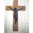 Крест католический