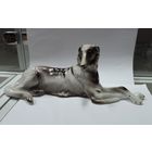 Статуэтка фарфоровая "Собака" 70-80-е годы Польша. Длина 32 см. Высота 12 см.