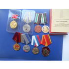 8 медалей и 1 знак. некоторые с чистым доком