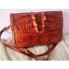 Женская сумка. Из кожи крокодила. 17 на 26 см.