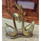 Пара лебедей из латуни