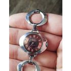 Женские часы ссср, слава,,на ходу,с рубля