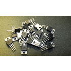 Стабилизатор IL7812C (цена за 1шт)