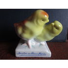 Цыплята . Фарфор .