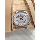 Новые в коробке часы Луч выпущенные  к 50-летию победы