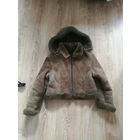 Дубленка с капюшоном, укороченная, р.44