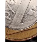 БРАК! 2 рубля 2009 г. - РАСКОЛ ШТЕМПЕЛЯ НА ВСТАВКЕ РЕВЕСА(1), без мц.