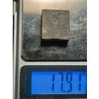 Гирька весовая? монетная? c неопределенным клеймом якорь и буквы 17.9 гр.