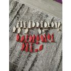 Интересные шахматы,колкий пластик,всё как на фото,с рубля