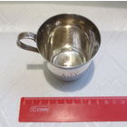 Тиффани (Tiffany&Co). Серебряная кружка 925 пробы (sterling). Антикварное изделие престижной ювелирной фирмы США. Монограмма.ОРИГИНАЛ.Высота:6 см. Вес:82 гр. Объем:100 мл.Клейма на месте.См. описание.