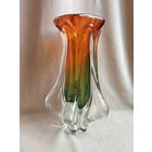 Ваза Возрождение (высота 22 см), гутная техника. Чехословакия