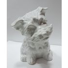 Статуэтка фарфоровая "Собака" 70-е годы Европа. Высота 15.5 см.