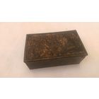 Коробка жестяная с под табака Pioneer Brand.