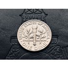 США. 10 центов (1 дайм) 1996 P (Roosevelt Dime). Брак, смещение. Торг.