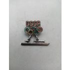 ЗНАК СССР ОЛИМПИАДА-КОНЬКИ (зтм)