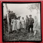 Фото с орденоносцем. 1945 г. Марьина горка. 6х6 см