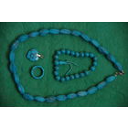 Бусы + браслет + кулон + кольцо    47 см