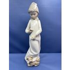 Статуэтка Девочка и озорной щенок , фарфор, роспись, мануфактура Zaphir Испания, 1975-1982 гг.