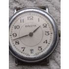 Часы Ракета с календарем.