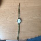 Часы женские "Луч" в жёлтом корпусе и с желтым браслетом, не работают.