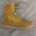 Ботинки демисезонные из натуральной замши.41 размер.Длина стельки 27 см.