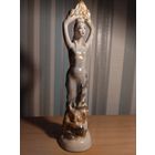 Фарфоровая статуэтка "Девушка - Весна".