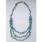 Тройное колье. Перламутр. Морской цвет. Длина 47 см+цепочка 6 см