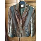 Костюм женский 58 размер.