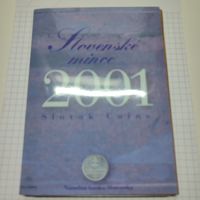 Годовой набор монет Словакии 2001 года с жетоном.