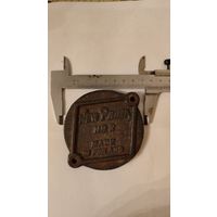 Чугунная крышечка